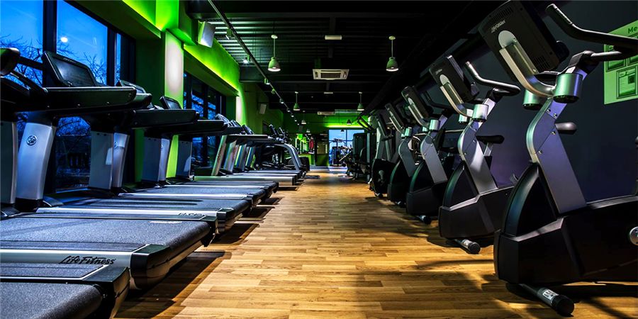 英国Simply Gym健身房采用摩斯国际CIS产品